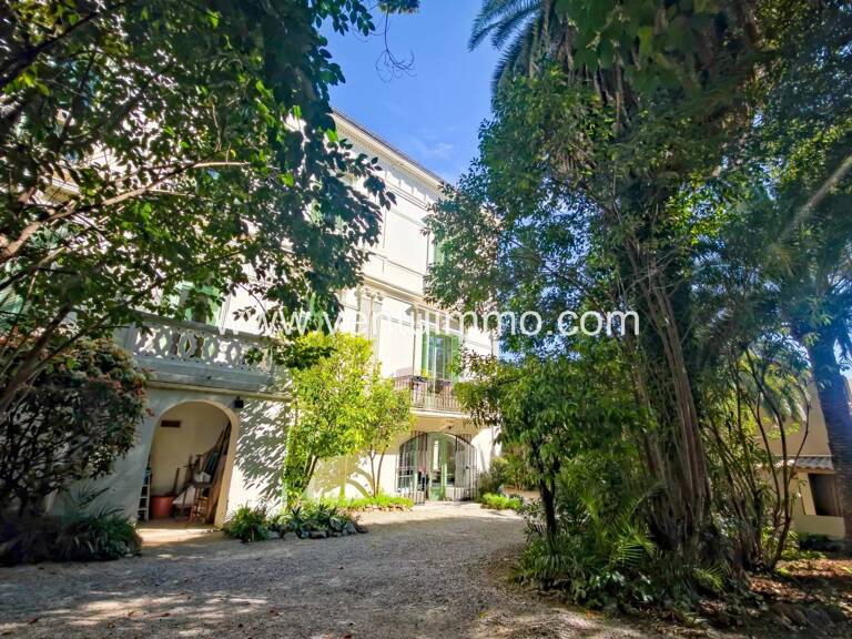Au sein d' une propriété classée, superbe T3 avec jardin privati — photo 1