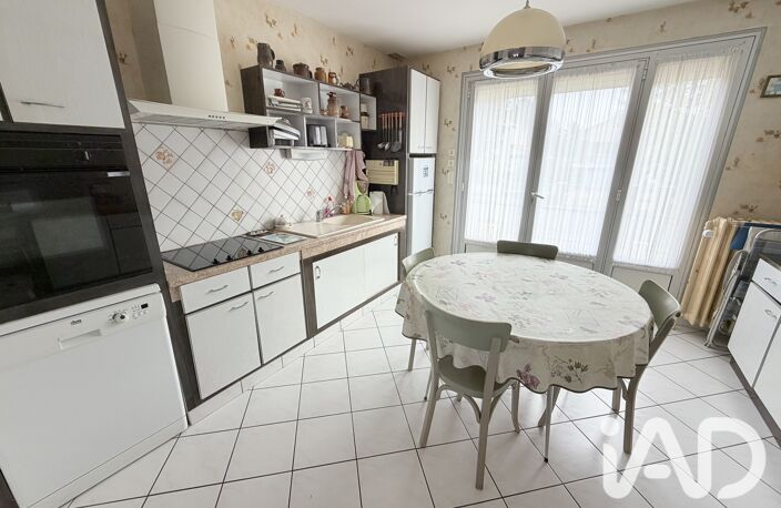 Vente Maison/villa 5 pièces — photo 3