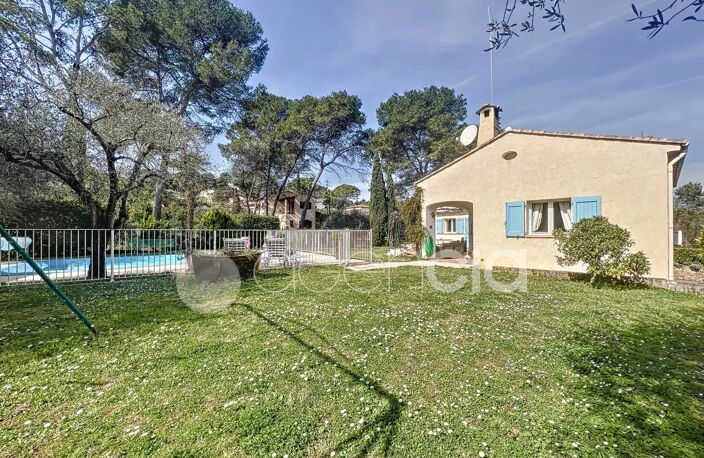 Spacieuse maison avec piscine à Mougins — photo 2