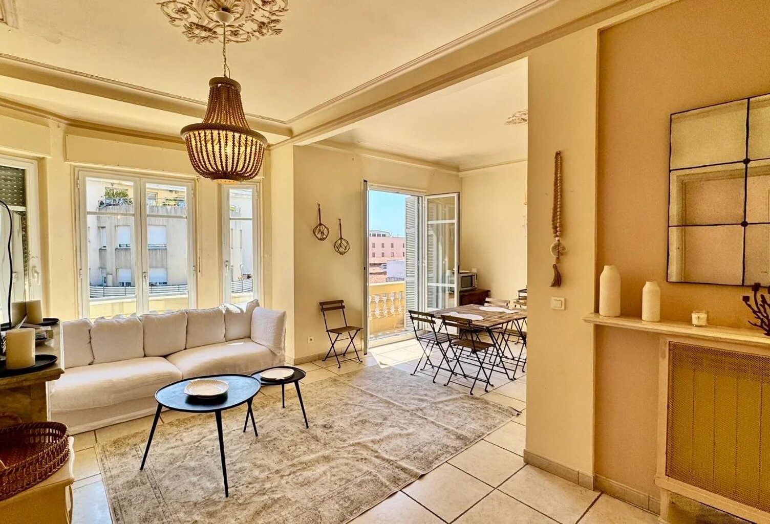 NICE GAMBETTA – Élégant 3 Pièces Bourgeois en Étage Élevé avec B — photo 1