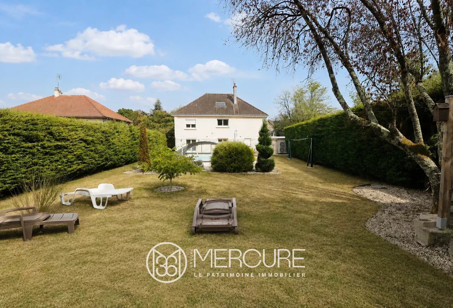 Maison familiale spacieuse avec piscine et vue panoramique au cœ — photo 1