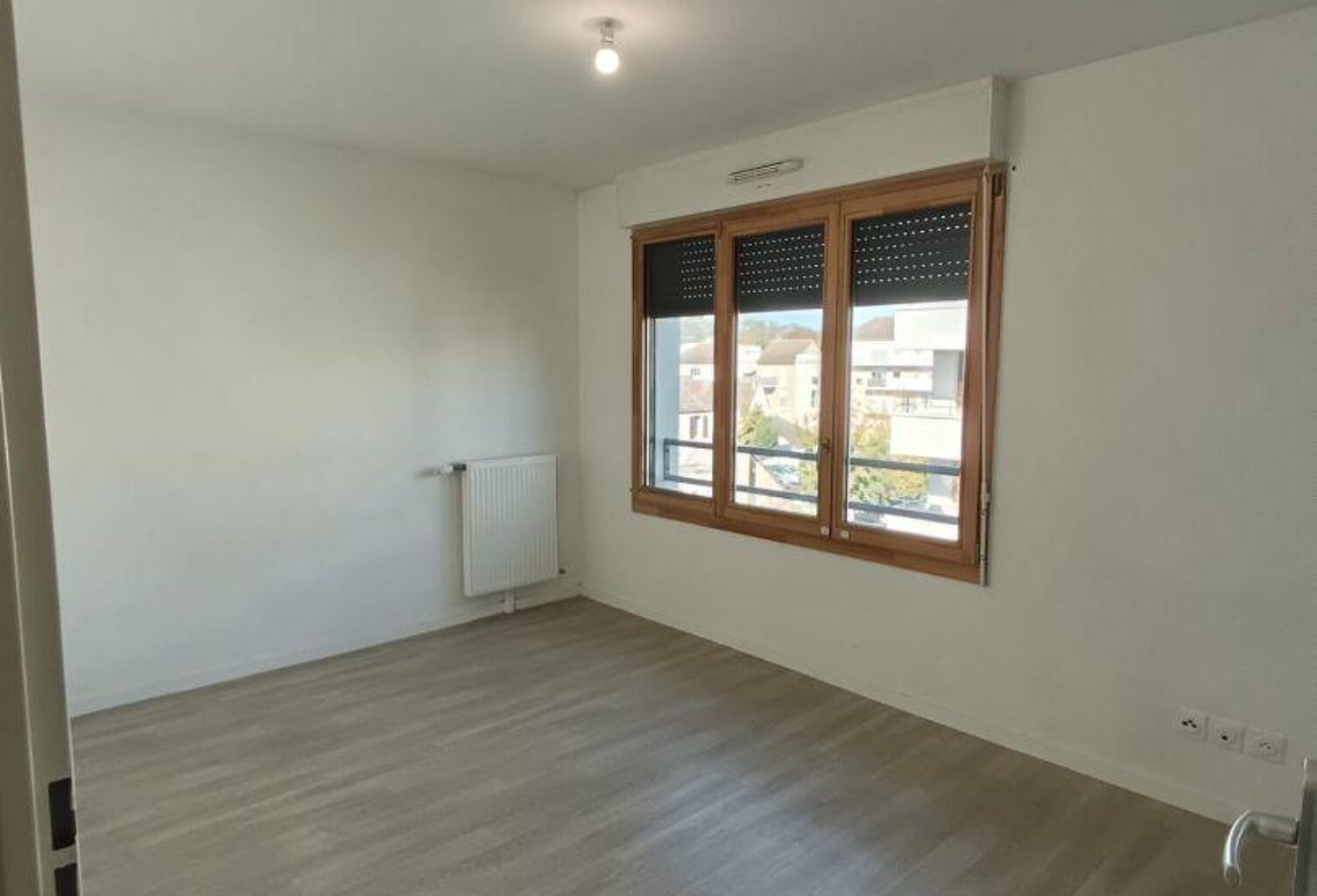 Location Appartement 3 pièces — photo 1