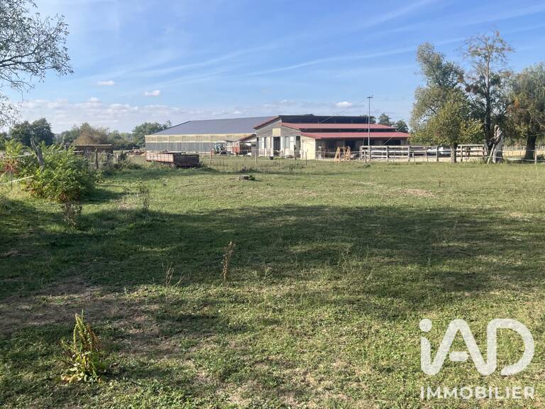 Vente Terrain à bâtir 1 500 m&sup2; — photo 1