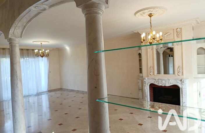 Vente Maison traditionnelle 7 pièces — photo 3