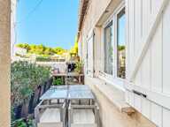 Maison de Ville avec petite Terrasse et Stationnement Privatif - Centre de Saint Victoret — photo 2