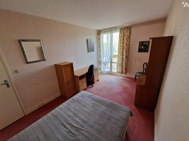 Appartement 4 pièces 85 m² à Compiègne — photo du bien