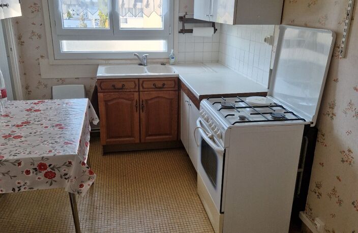 Vente appartement 4 pièces 85 m² Compiègne (60200) — photo 2