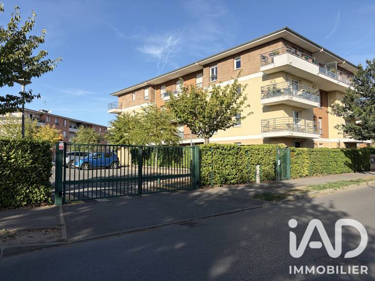 Vente Garage 13 m&sup2; — photo 1