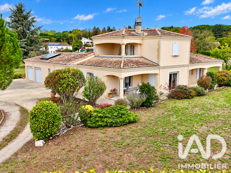 Vente Maison/villa 7 pièces — photo 1