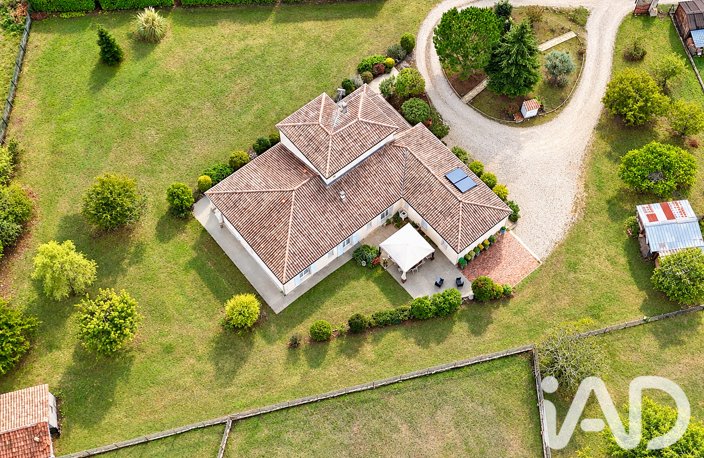 Vente Maison/villa 7 pièces — photo 2