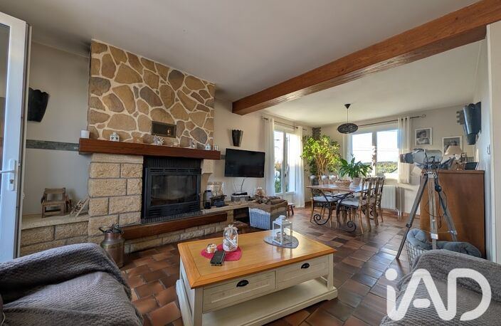 Vente Maison/villa 6 pièces — photo 3
