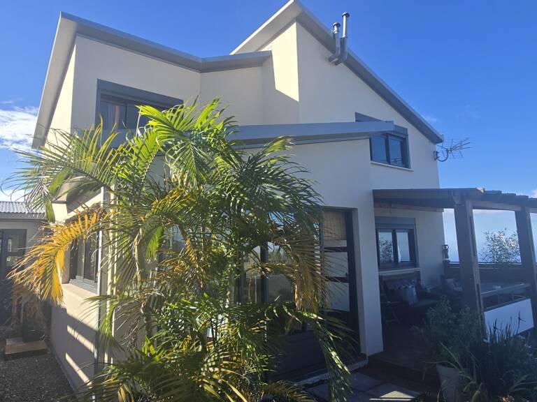 Vente Maison/villa 5 pièces — photo 1