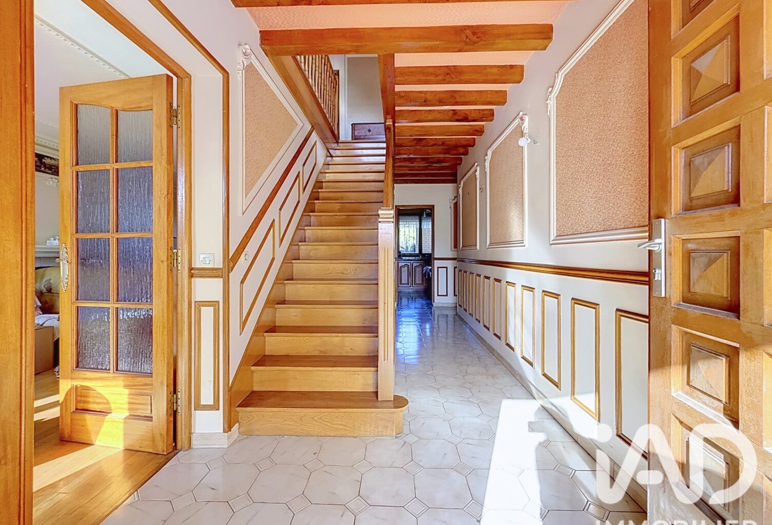 Vente Maison/villa 9 pièces — photo 1