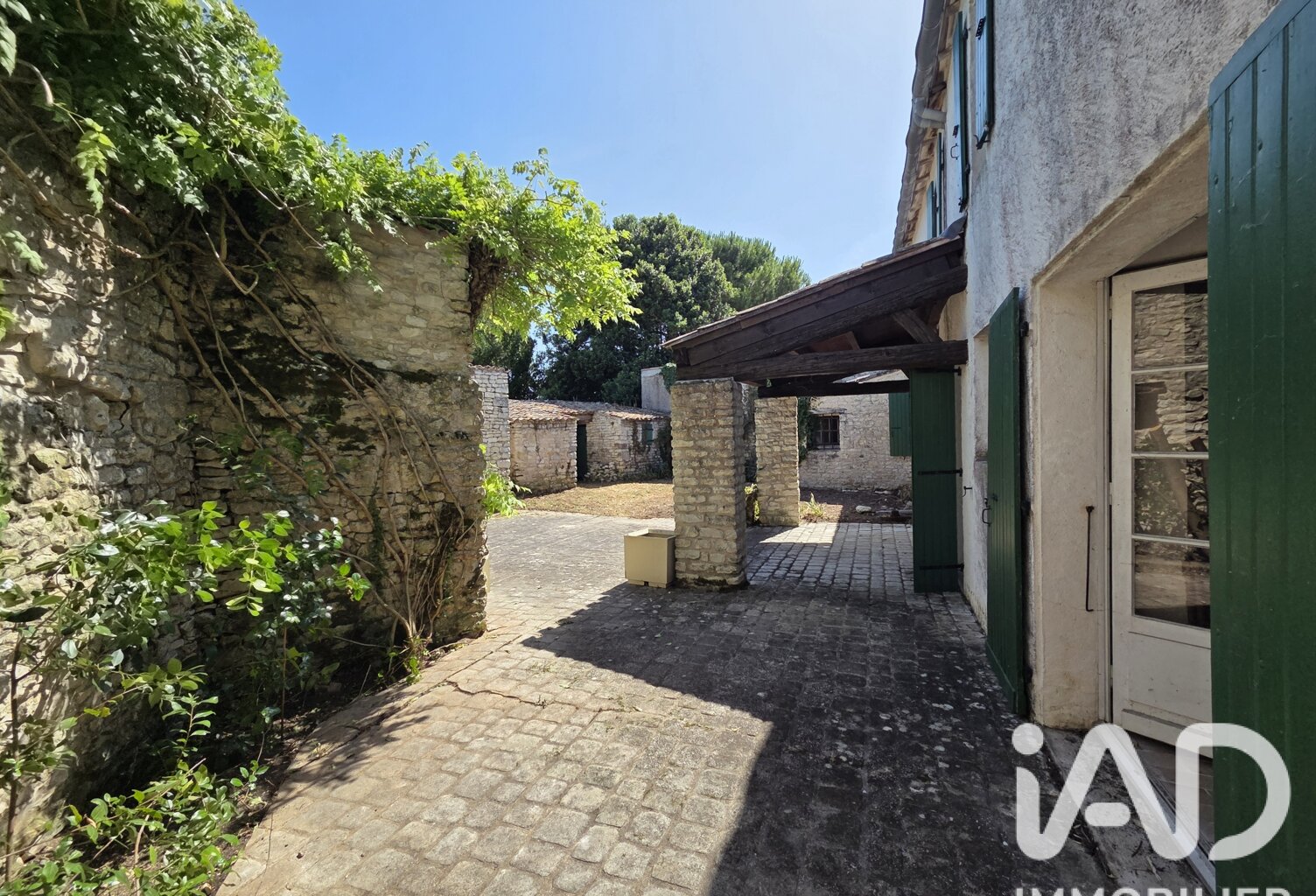 Vente Maison de village 10 pièces — photo 1