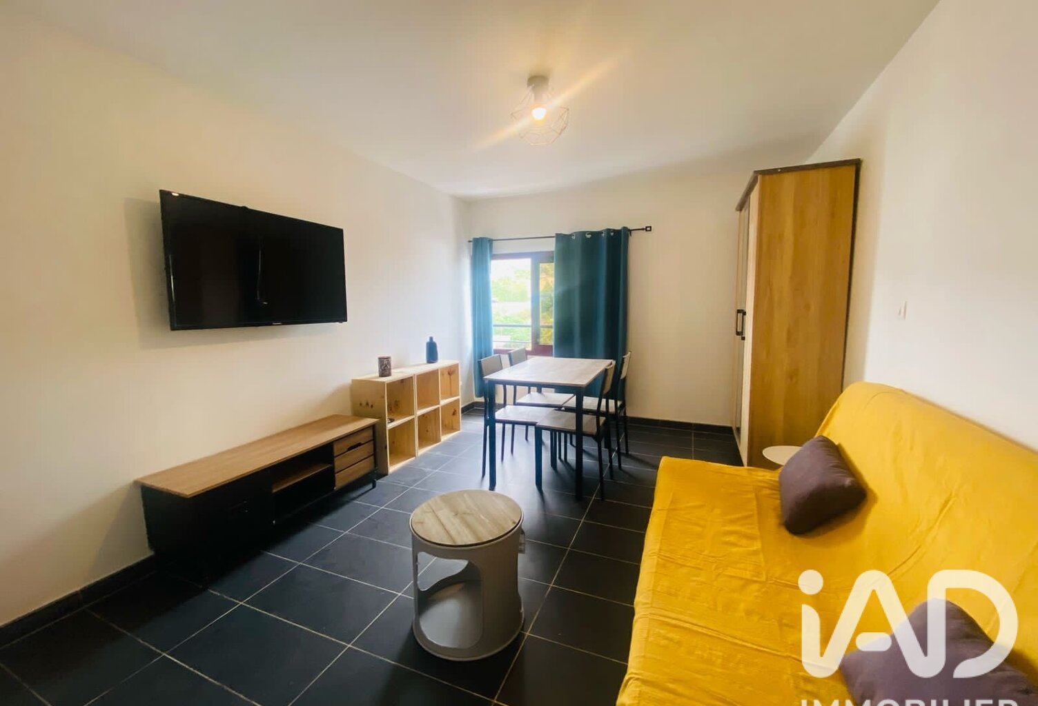 Vente Studio 1 pièce — photo 1