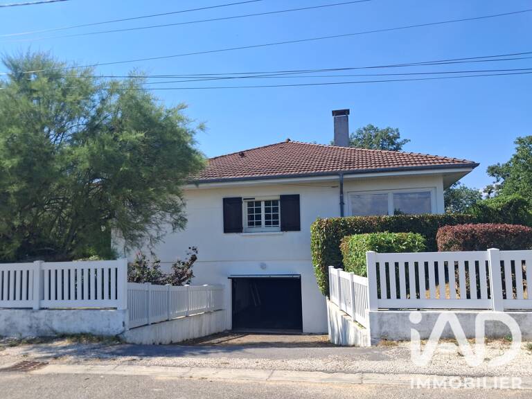 Vente Maison traditionnelle 8 pièces — photo 1
