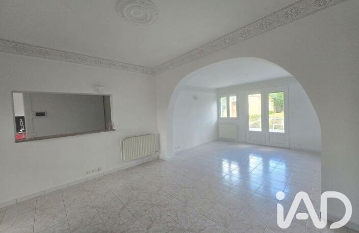 Vente Maison/villa 6 pièces — photo 2