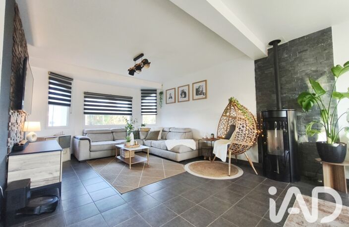Vente Maison/villa 5 pièces — photo 2