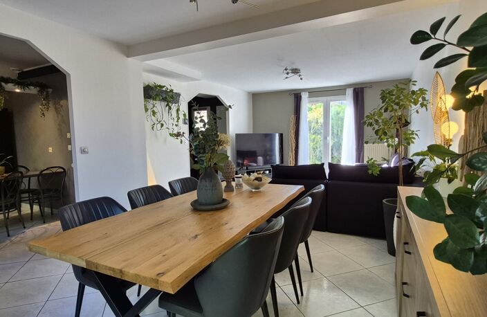 Vente Maison traditionnelle 6 pièces — photo 2