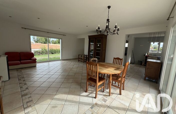 Vente Maison/villa 5 pièces — photo 2