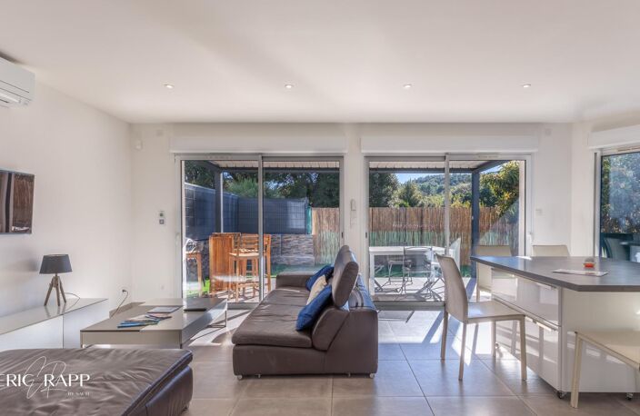 Villa récente, 2 chambres, jardin avec pergola bioclimatique — photo 4