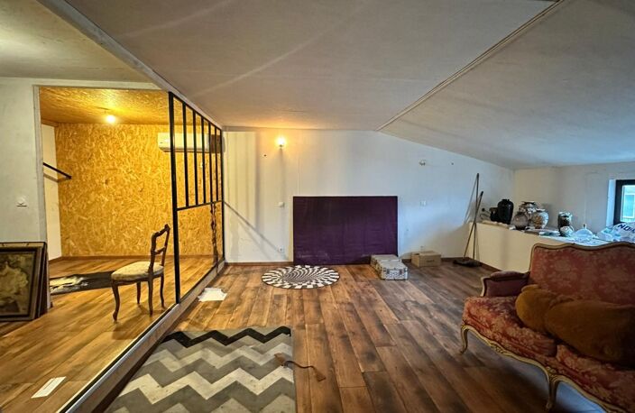 atelier + loft résidentiel  idéal artisan / activité + habitation — photo 5
