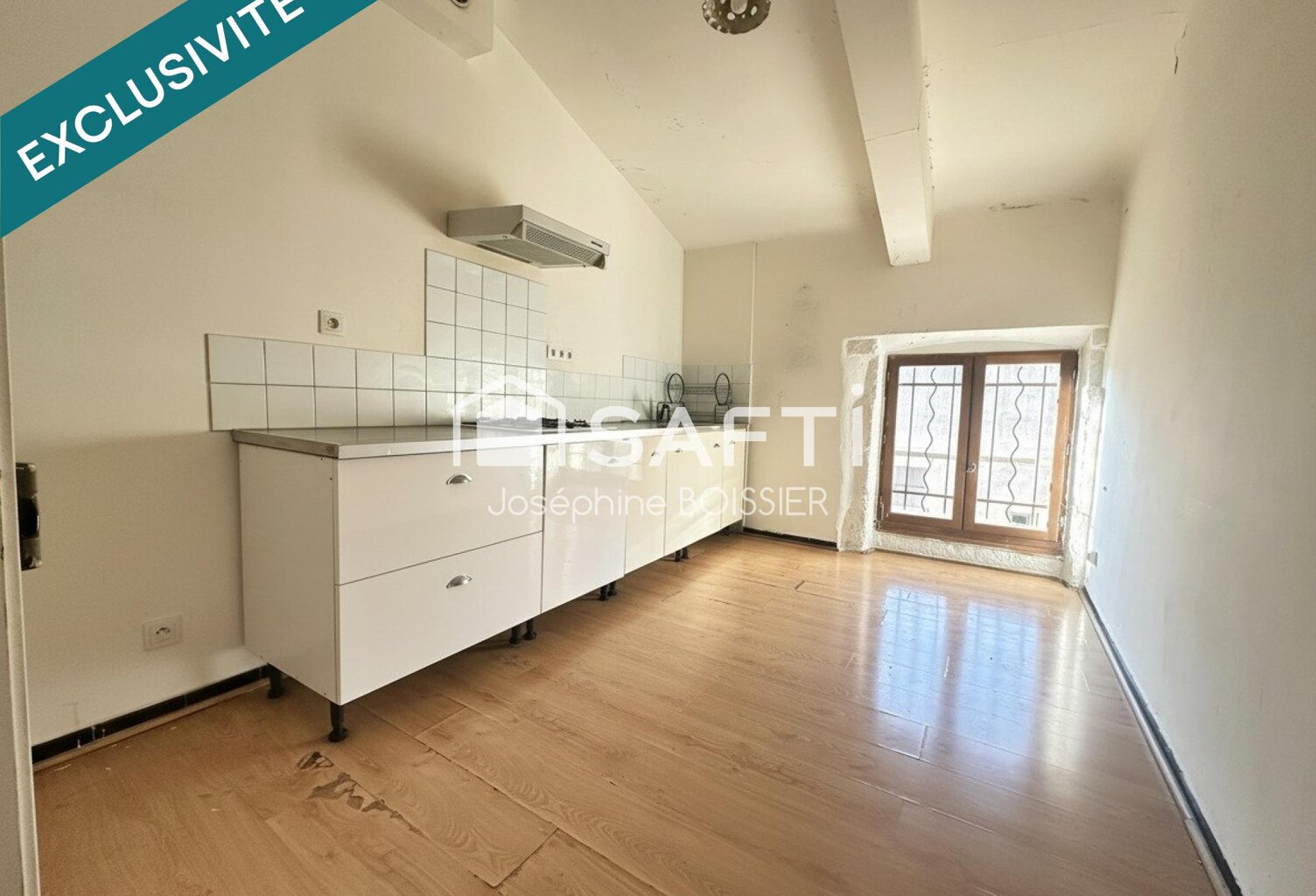 A VISITER SUR CAVAILLON, CENTRE VILLE APPARTEMENT DE 42 M² ENV. — photo 1