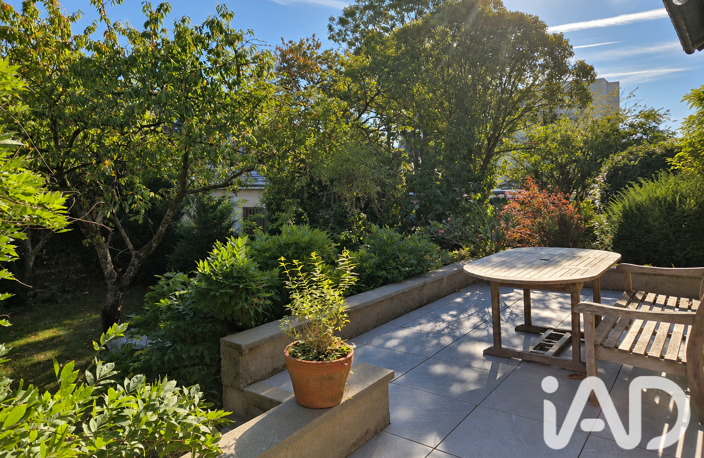 Vente Maison/villa 8 pièces — photo 2
