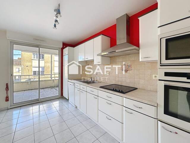 HYPER CENTRE, APPARTEMENT 2 CHAMBRES — photo du bien
