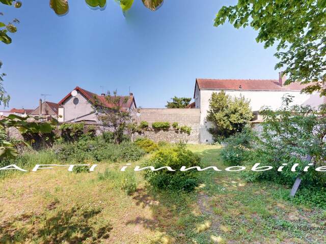 Extrat centre de Bonnière-sur-Seine :  terrain constructible de 398m2  avec CU — photo du bien