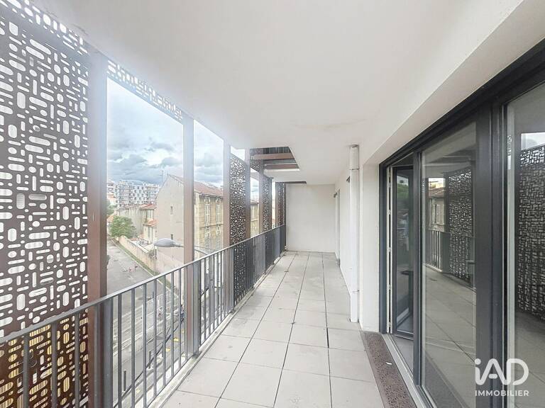 Location Appartement 4 pièces — photo 1