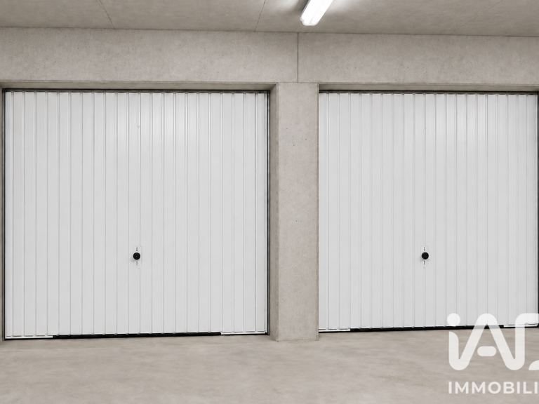 Vente Garage 25 m&sup2; — photo 1