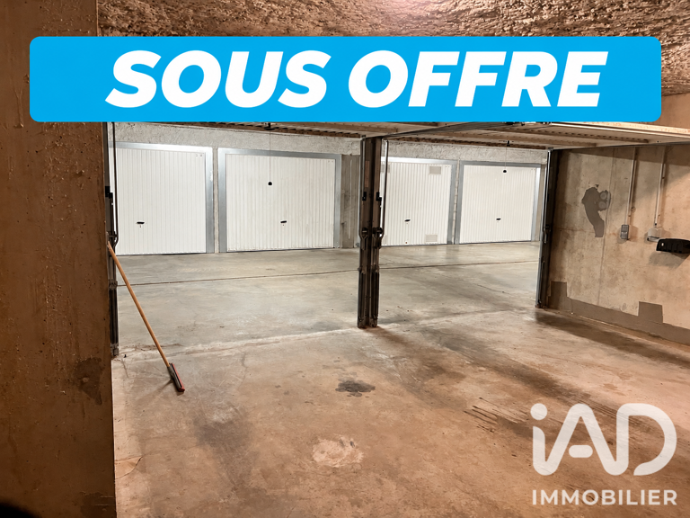 Vente Garage 29 m&sup2; — photo 1