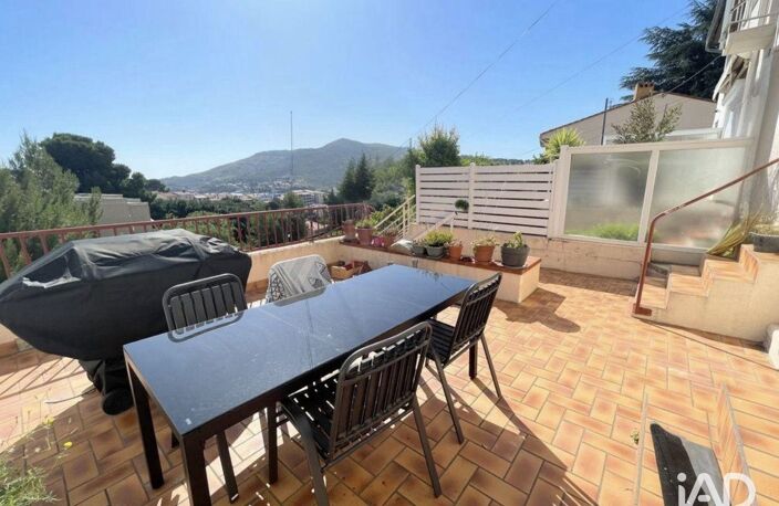Vente Maison/villa 4 pièces — photo 2