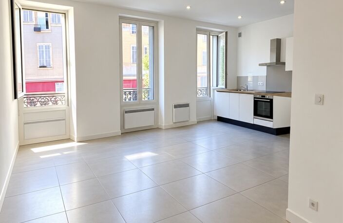 Vente Appartement 1 pièce — photo 2