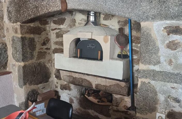 MAISON EN PIERRES  4 CHAMBRES JARDIN  DEPENDANCE DANS VILLAGE TOURISTIQUE — photo 3