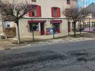MAISON EN PIERRES  4 CHAMBRES JARDIN  DEPENDANCE DANS VILLAGE TOURISTIQUE — photo 4