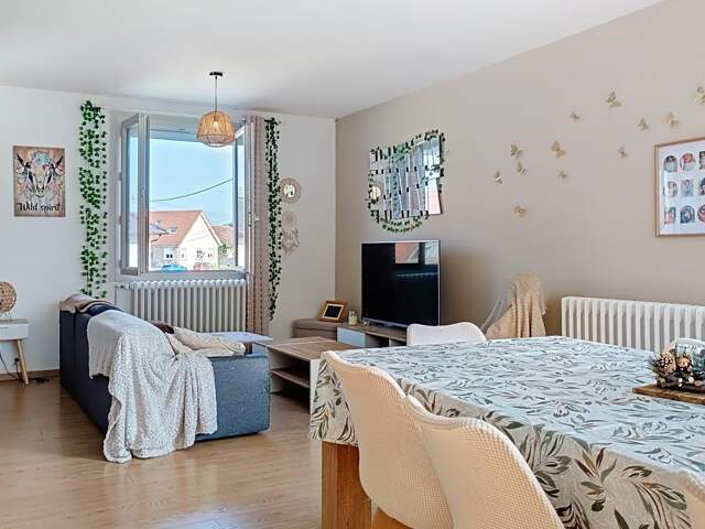 VARANGES - Maison avec jardin et sous-sol complet — photo du bien