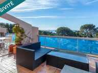 Dernier étage  Terrasse 50 m²  Vue mer & verdure  Boulouris — photo 4