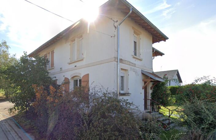 Ensemble immobilier composé de deux petites maisons Mitoyennes.Investiisement locatif intéressant — photo 2