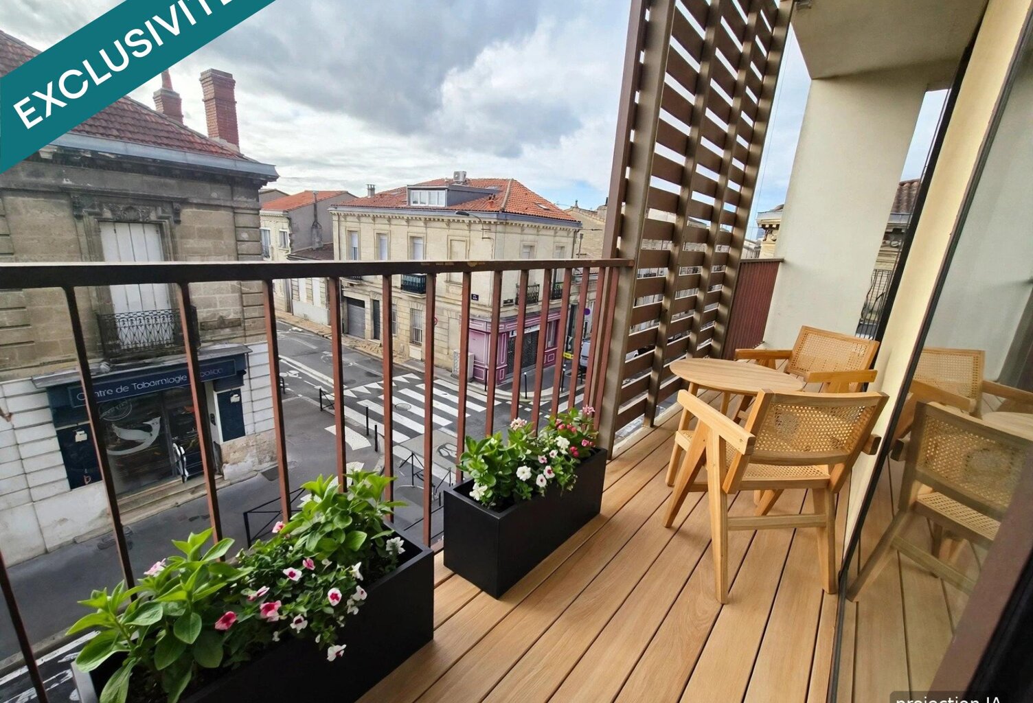 Bordeaux Nansouty, Grand T2, balcon plein ouest — photo 1