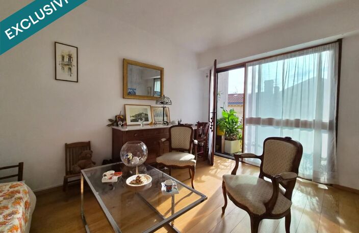 Bordeaux Nansouty, Grand T2, balcon plein ouest — photo 5