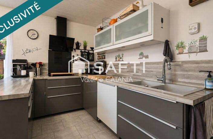 MOIRANS HYPERCENTRE  MAISON DE VILLE 120 M²  4 CHAMBRES  COUR PRIVATIVE  STATIONNEMENT — photo 4