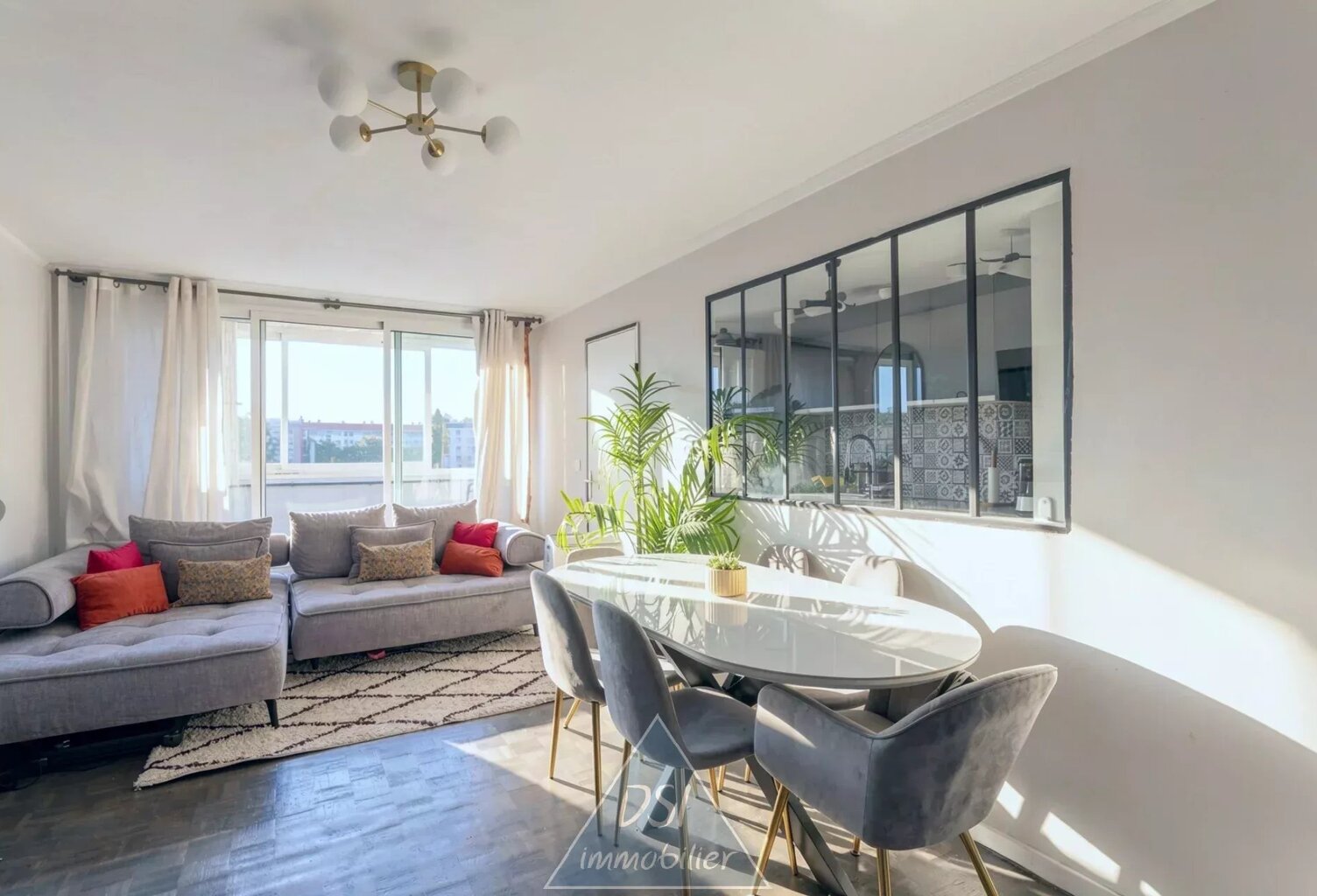 VILLEURBANNE CUSSET – À VISITER SANS TARDER – T3/T4 – 68 m² – 2 CHAMBRES + BUREAU/DRESSING – BALCONS – PARKING & CAVE – ASCENSEUR — photo 1