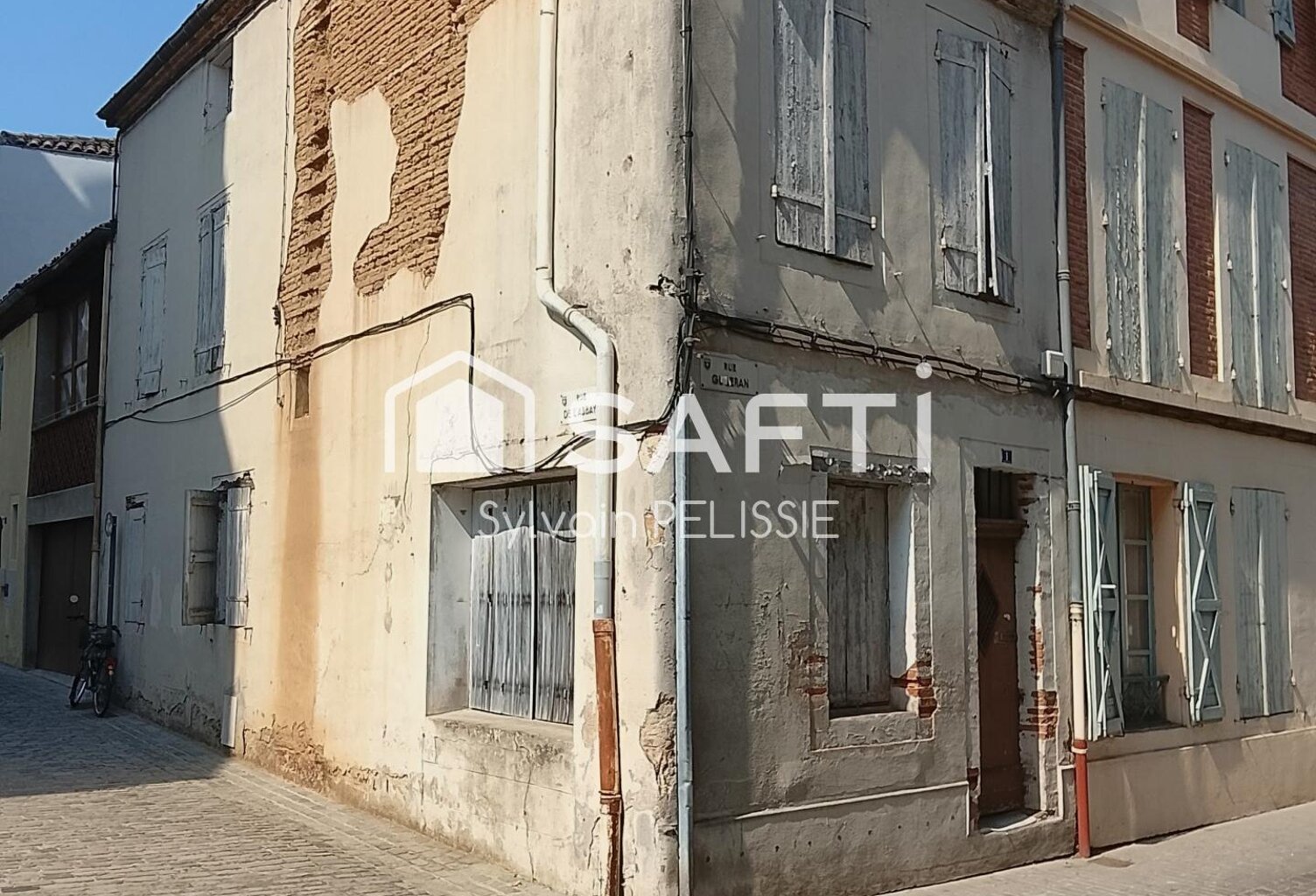 Maison de ville à rénover 100 %  Idéal investisseur — photo 1