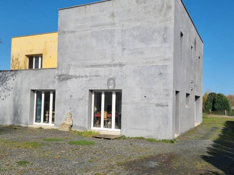 ENSEMBLE IMMOBILIER CONTEMPORAIN DE GRAND STANDING — photo 1