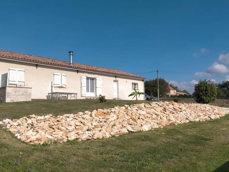 Maison moderne de plain-pied avec piscine — photo 1