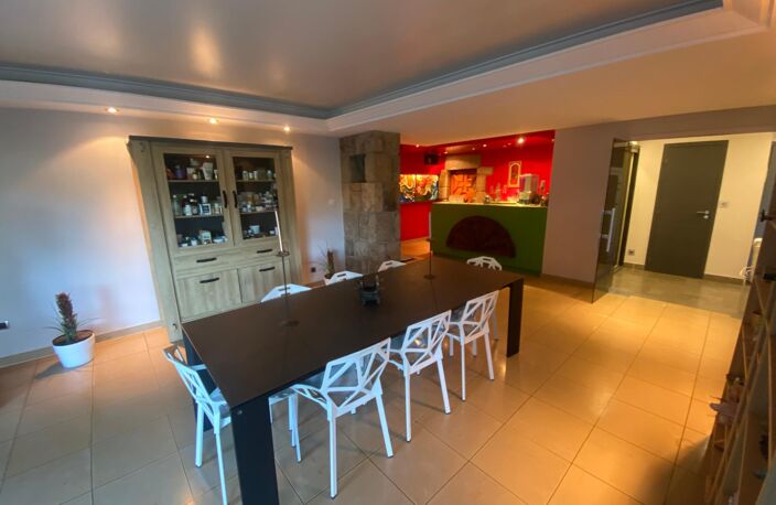 Villa Lamastre 269 m² vendue avec piscine — photo 4