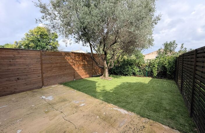 Villa 3 chambres, terrasse jardin, garage, place de parking — photo 4