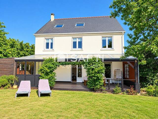 Maison 7p - bourg de Theix-Noyalo — photo du bien